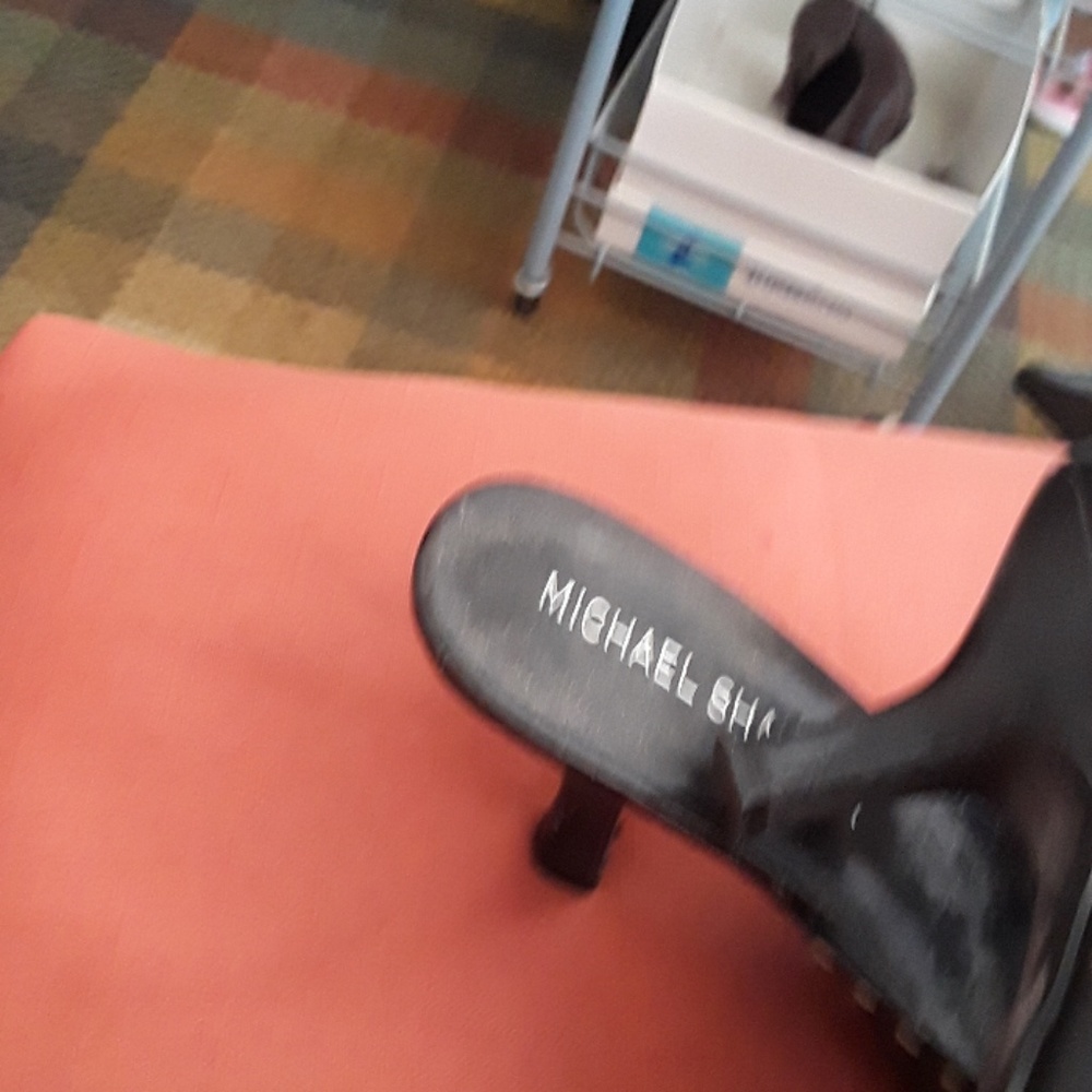 Ladies mules - Picture 2 of 3